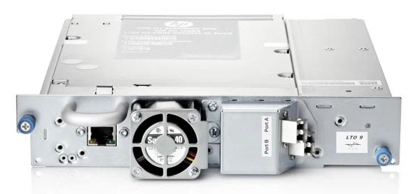 R6Q74A HPE