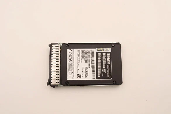 03GX687 Lenovo SSD-накопитель