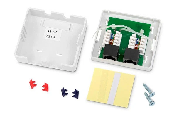 SB2-1-8P8C-C6-WH Hyperline Розетки в сборе