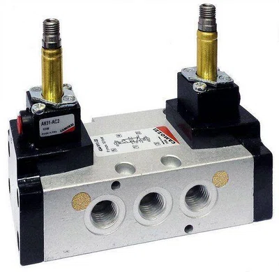 454-V11-22 Camozzi