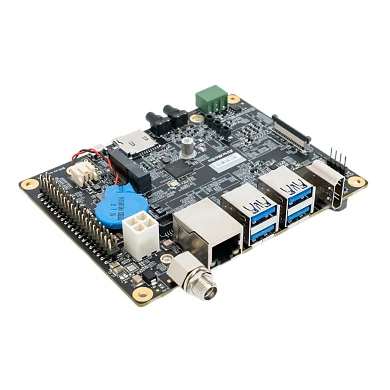 D131 AVerMedia Материнские платы
