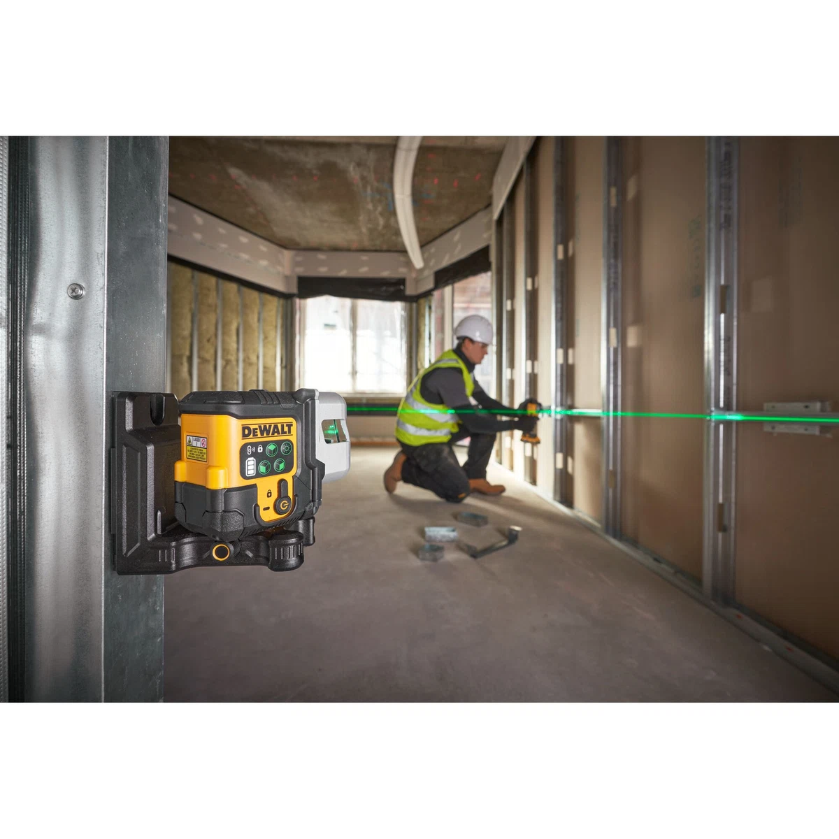 DCLE14301GB-XJ DeWALT