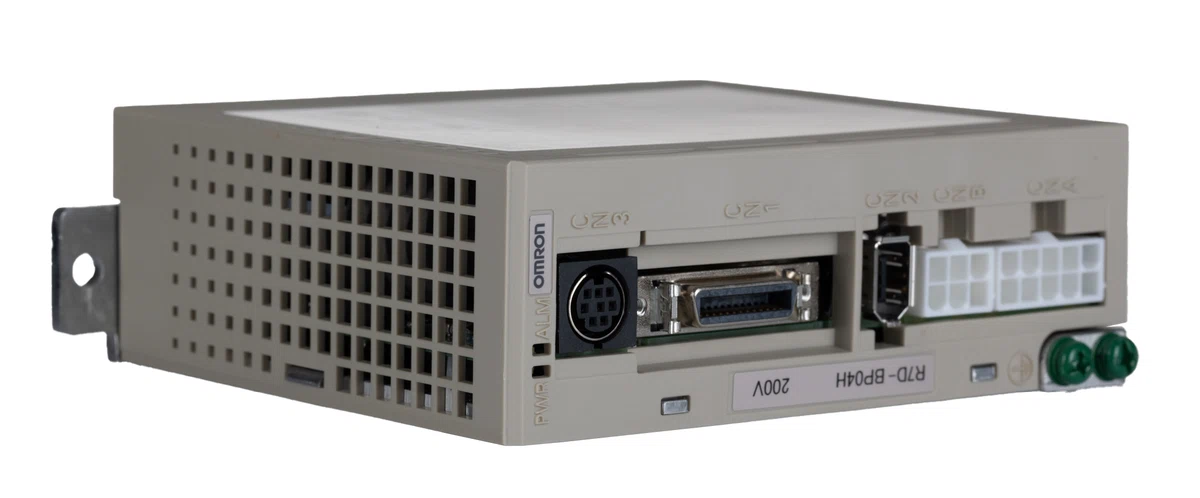 R7D-BP04H Omron